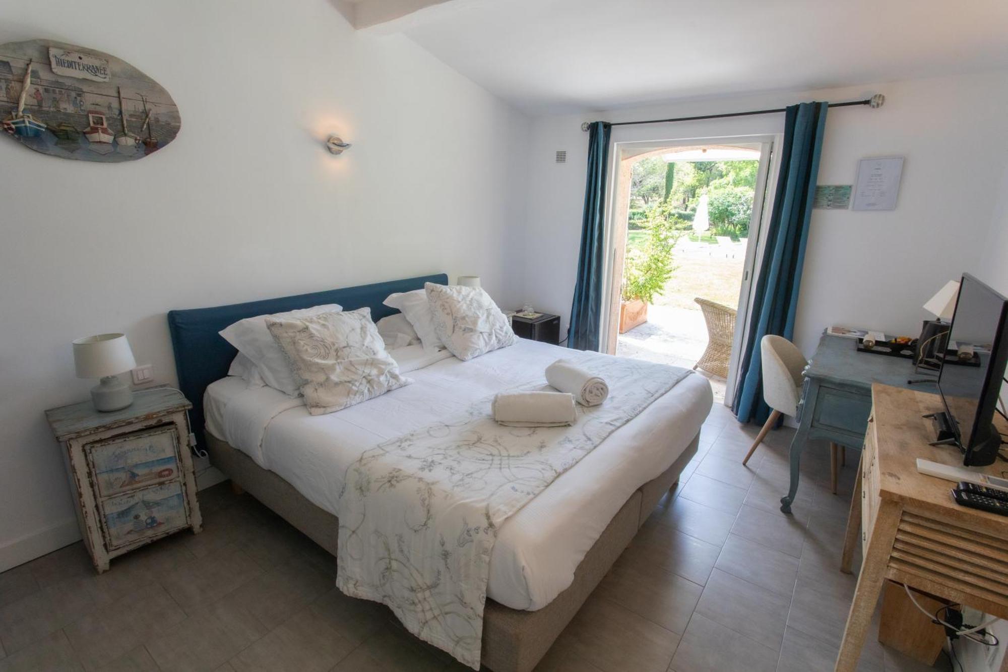 Hotel Le Verger Maelvi Grimaud Luaran gambar
