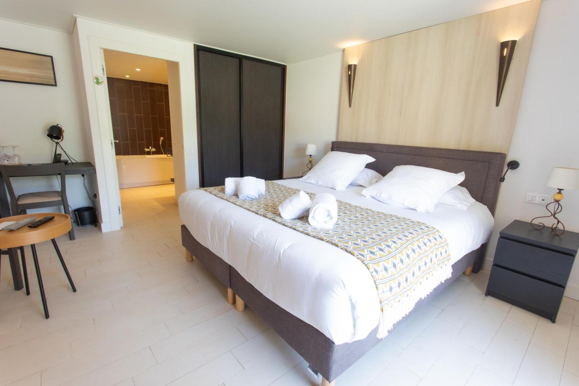 Hotel Le Verger Maelvi Grimaud Luaran gambar