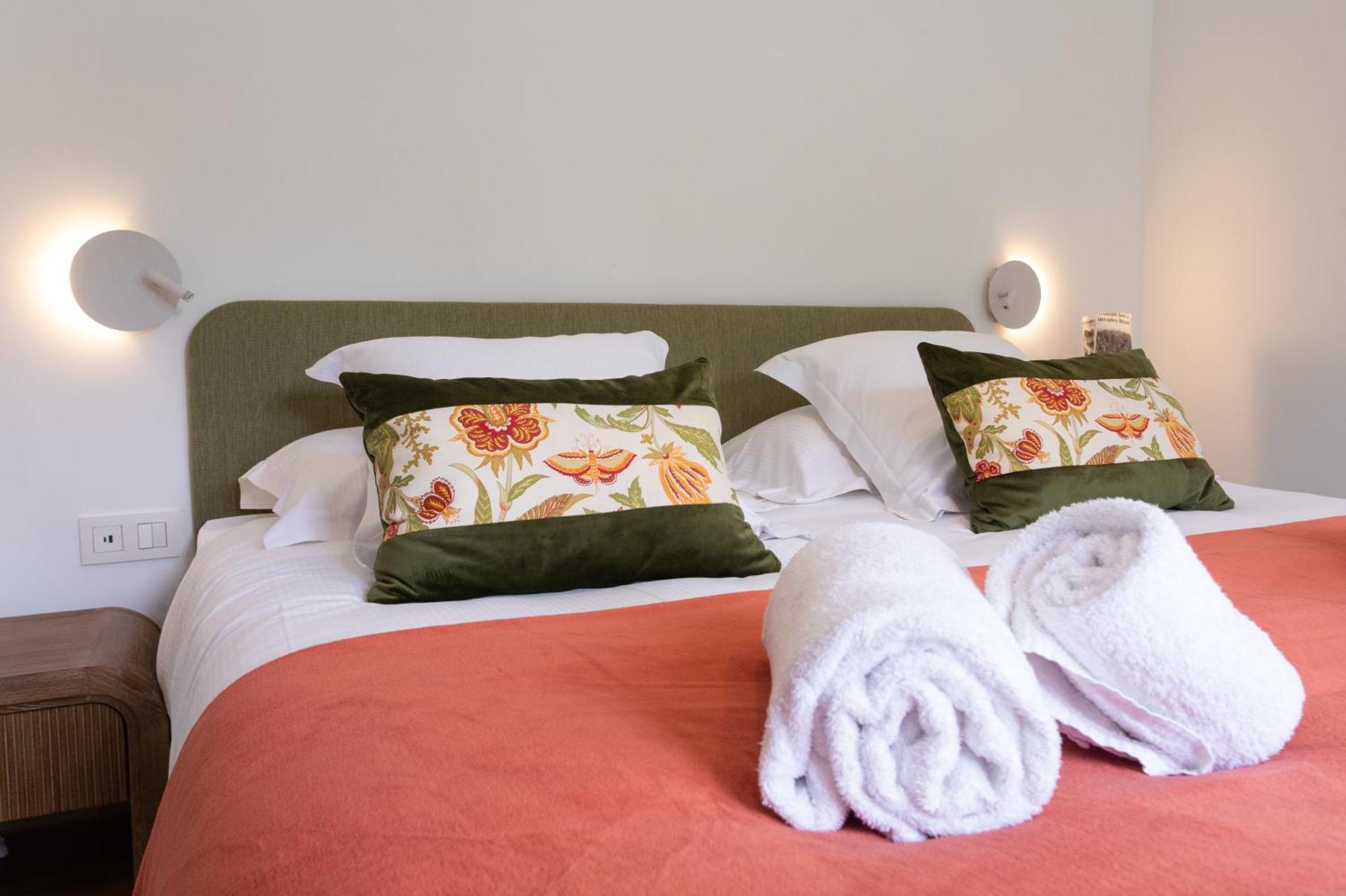 Hotel Le Verger Maelvi Grimaud Luaran gambar